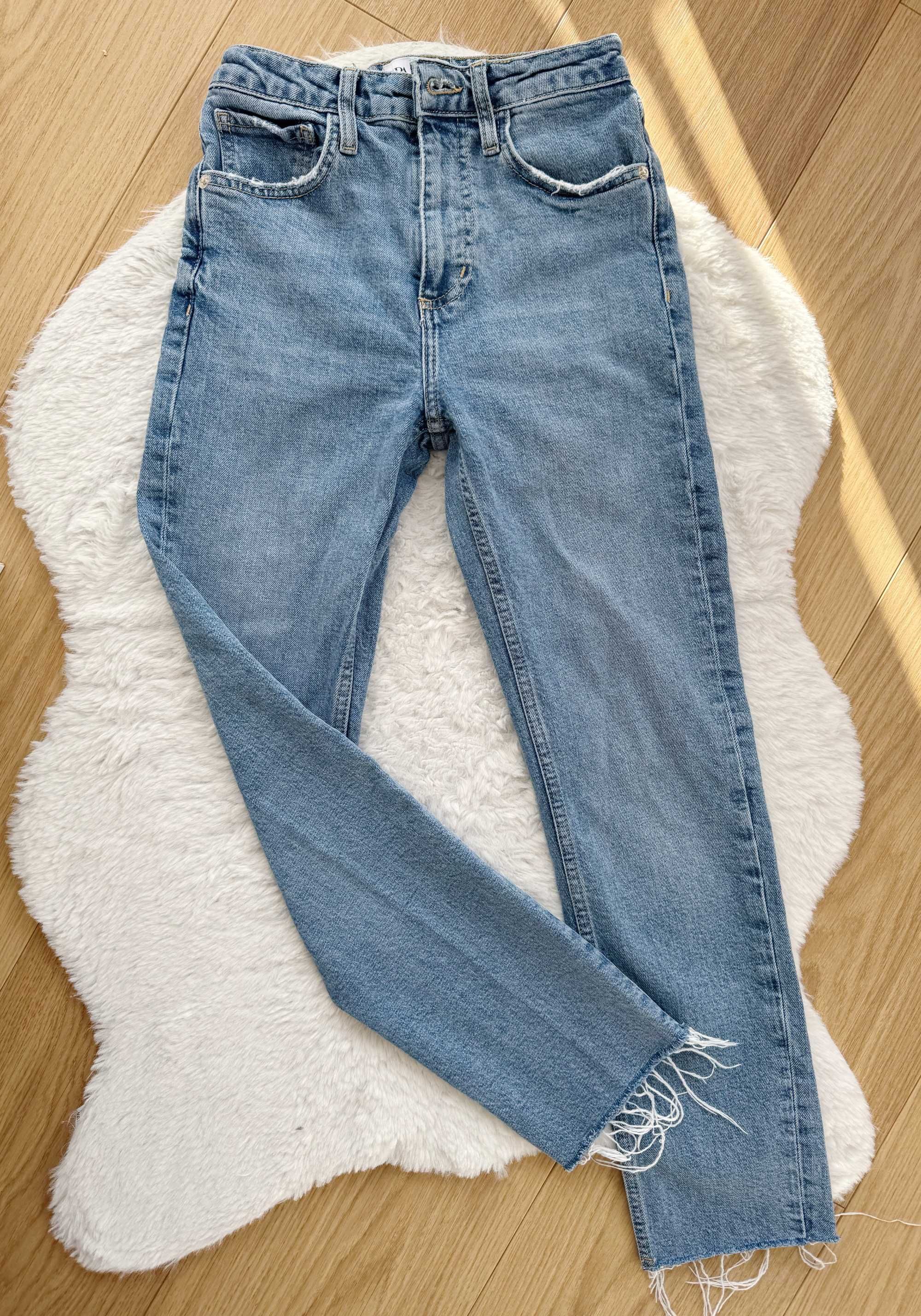 Spodnie niebieskie jeansy Zara XXS 32 krótkie slim mom fit