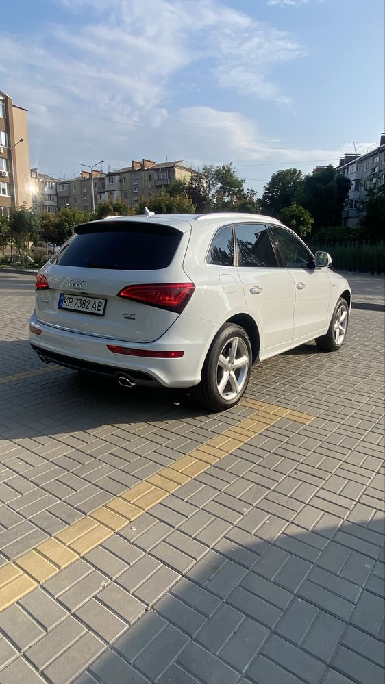Audi Q5 2016 (2017) S-Line Premium Plus
