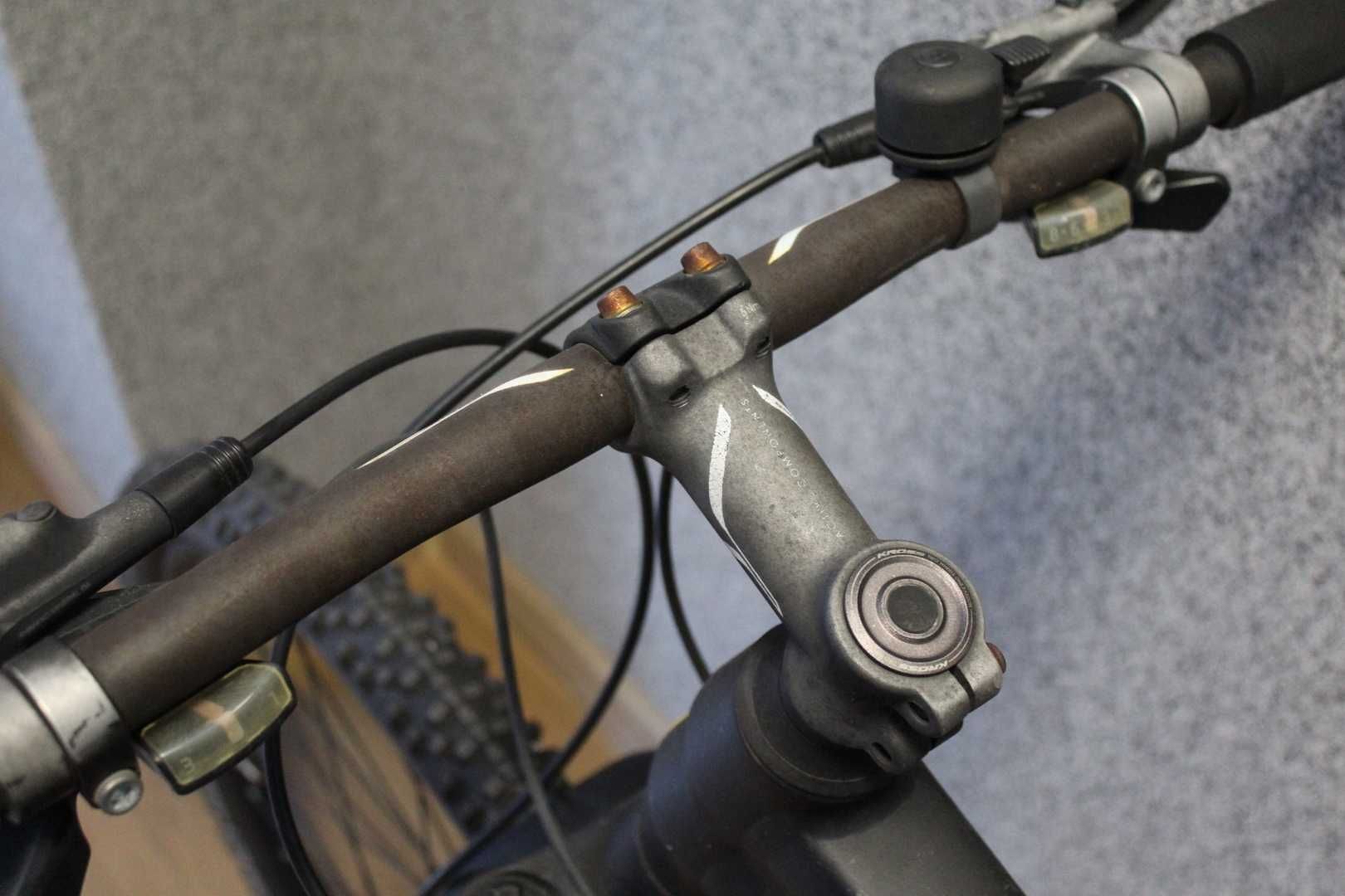 Rower MTB Kross Black Edition 3, rama 19" M, koła 29"