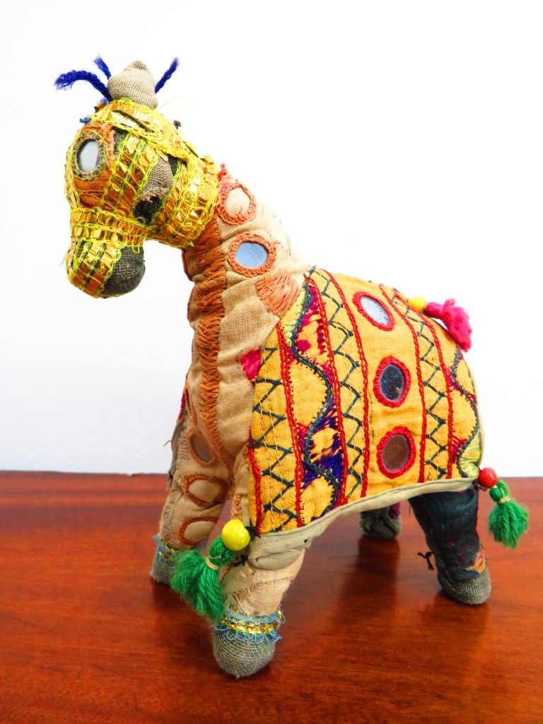 Cavalo em tecidos.