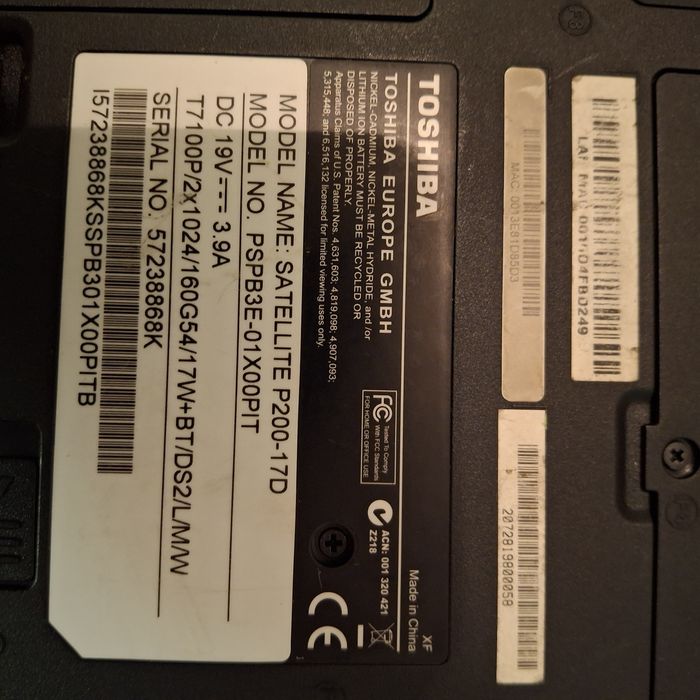 Laptop Toshiba P200-17D