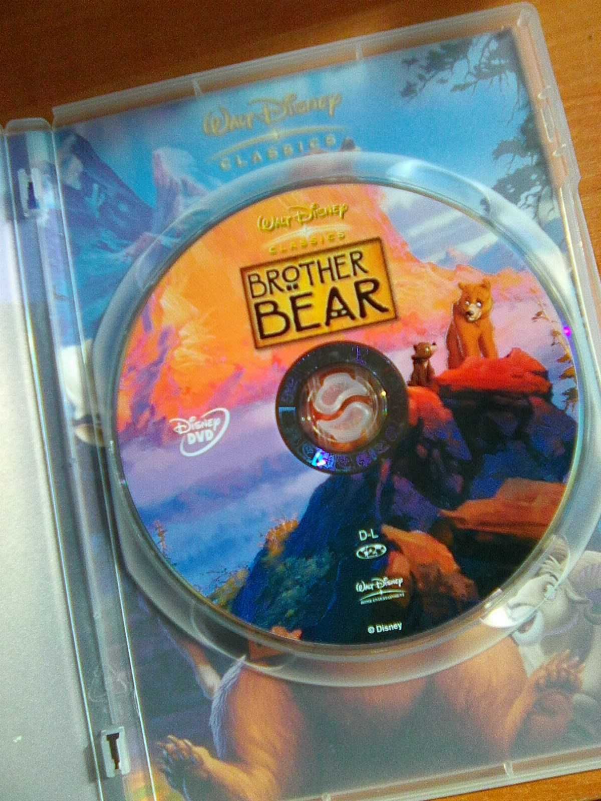 Mój brat niedźwiedź  Brother Bear / muzyka Phil Collins / DVD