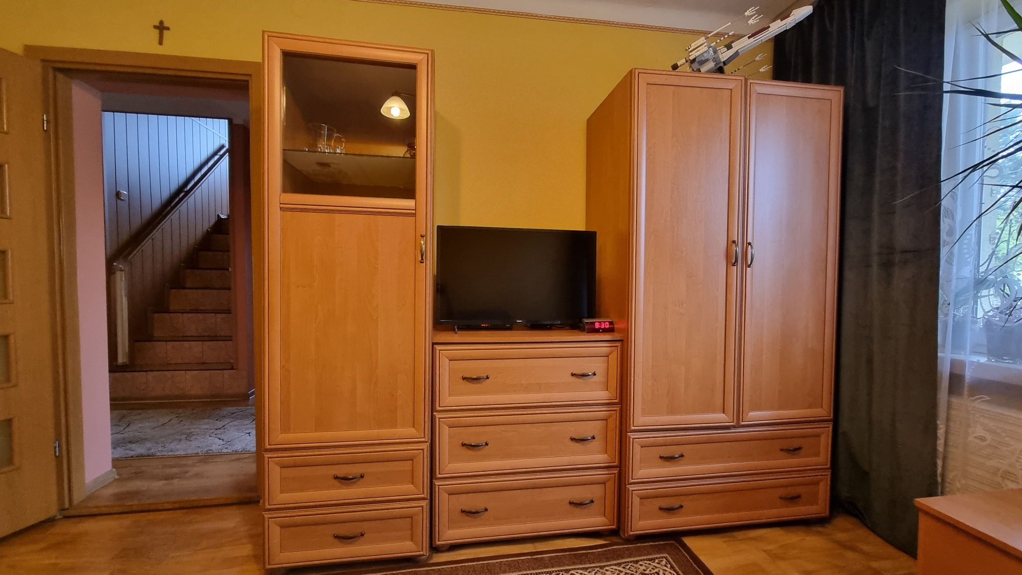 Zestaw mebli/meblościanka