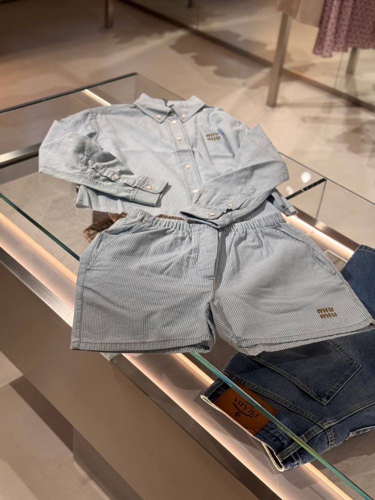 Miu miu костюм 36 розмір