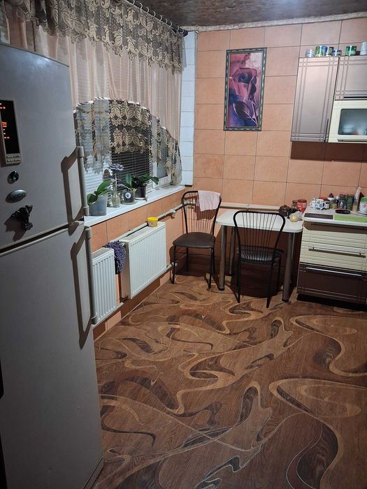 Продам будинок в смт Новомиколаївка (з/станція Верхньодніпровськ)