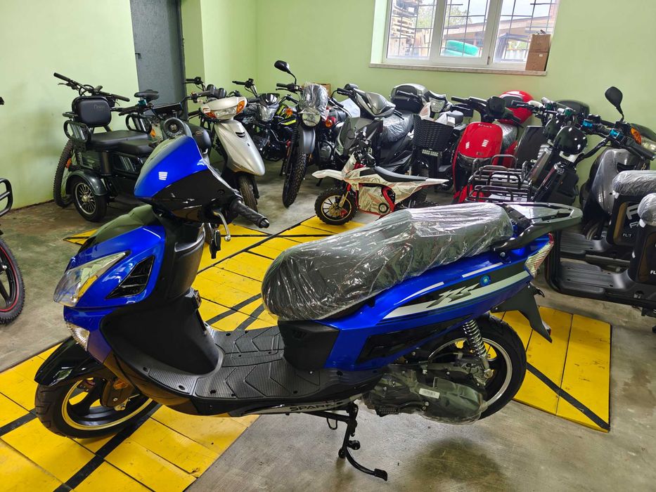 Скутер SPARK SP150S-17R Безкоштовна доставка 100км