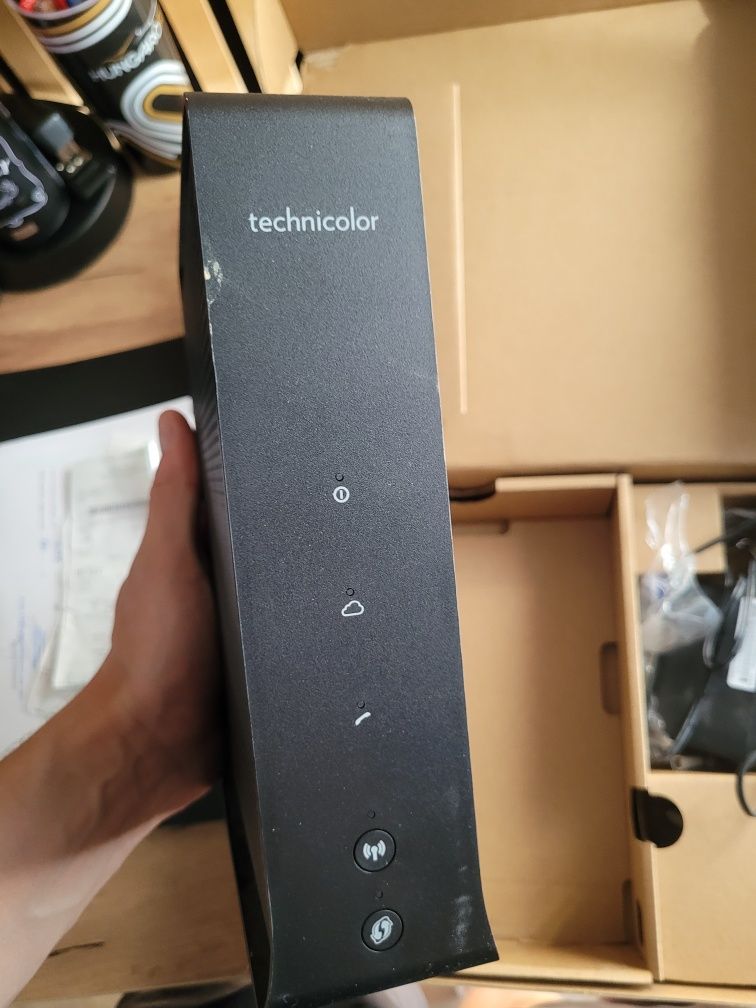 Router Technicolor