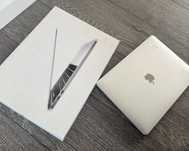 Macbook Pro 2020 i5 16GB RAM 1TB Pamięci + Mysz Apple Magic Mouse