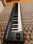 Klawiaturę Keystation 88