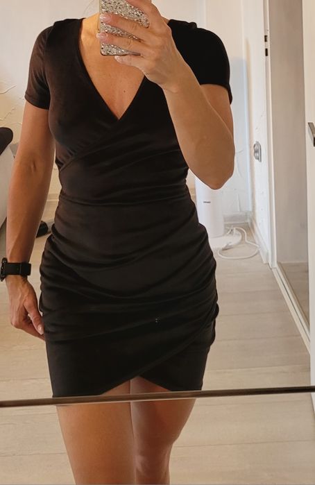 Sukienka czarna mini