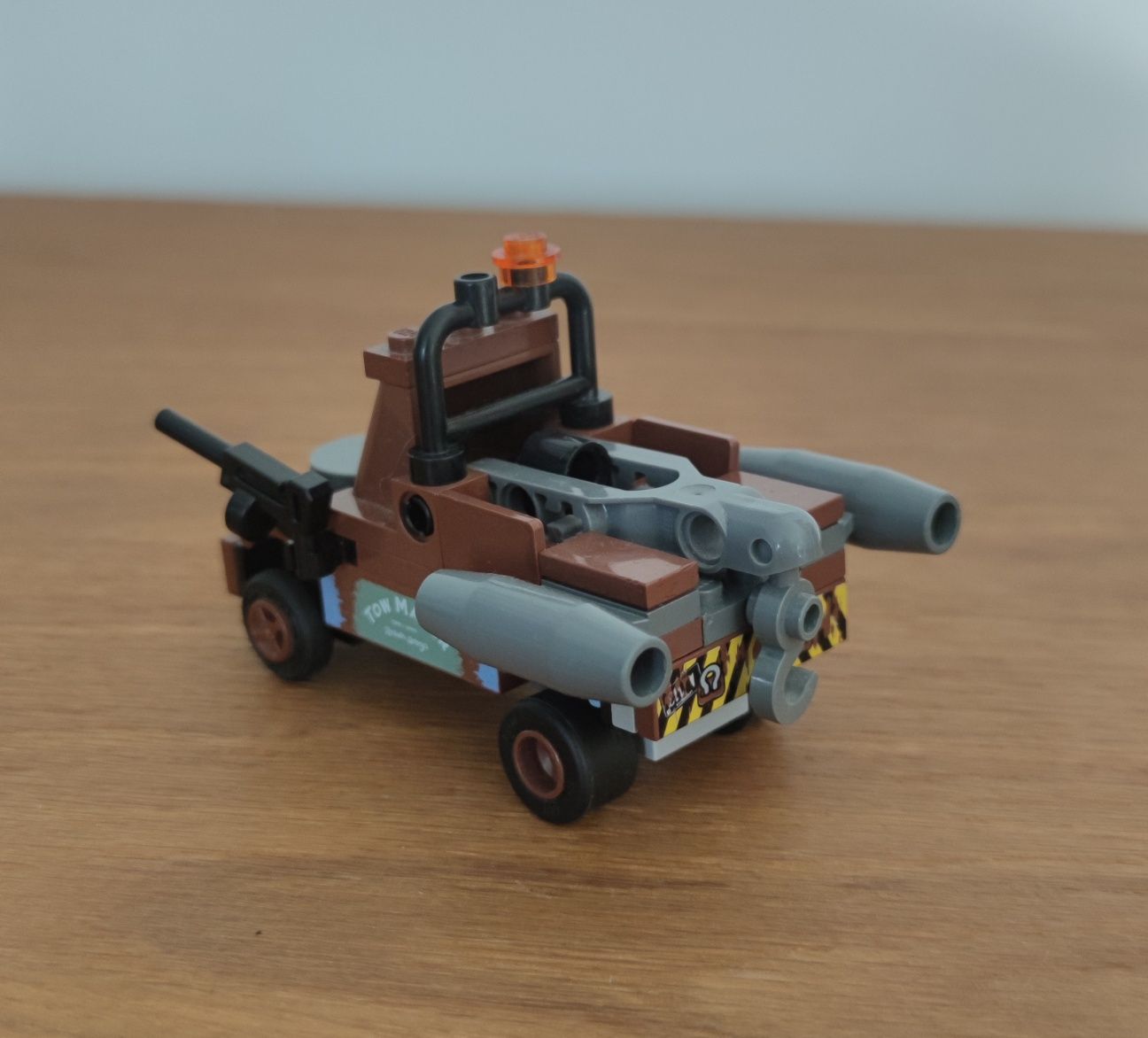 LEGO Cars 2 Auta 2 8424 Złomek superszpieg Mater's Spy Zone Instrukcja