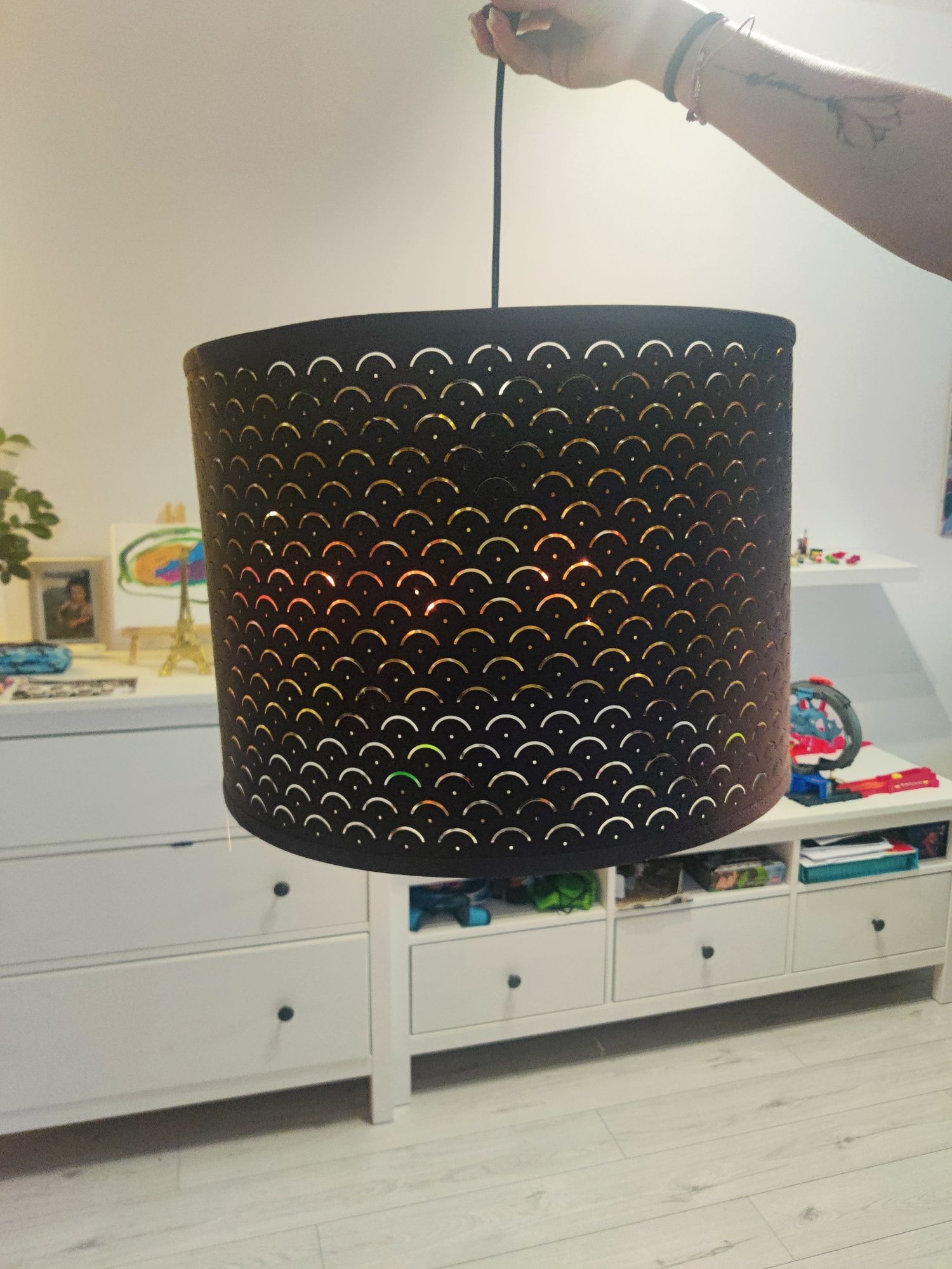 Żyrandol lampa wisząca sufitowa czarno złota