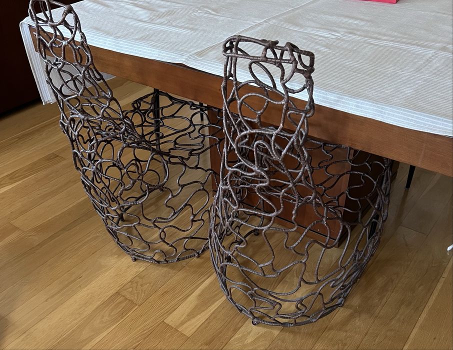 Cadeiras estilizadas