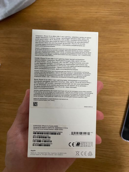 iPhone 12 fiolet