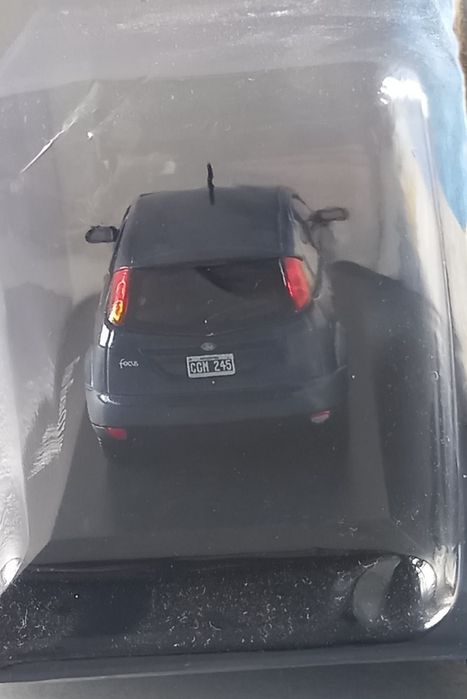 Ford focus escala 1:43