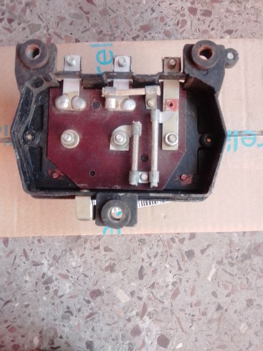 Реле регулятор РР-130