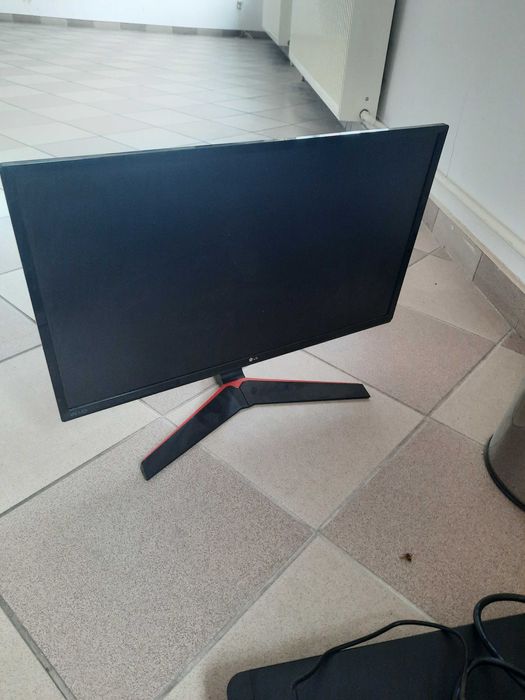 sprzedam monitoring, kamery plus rejestrator i telewizor