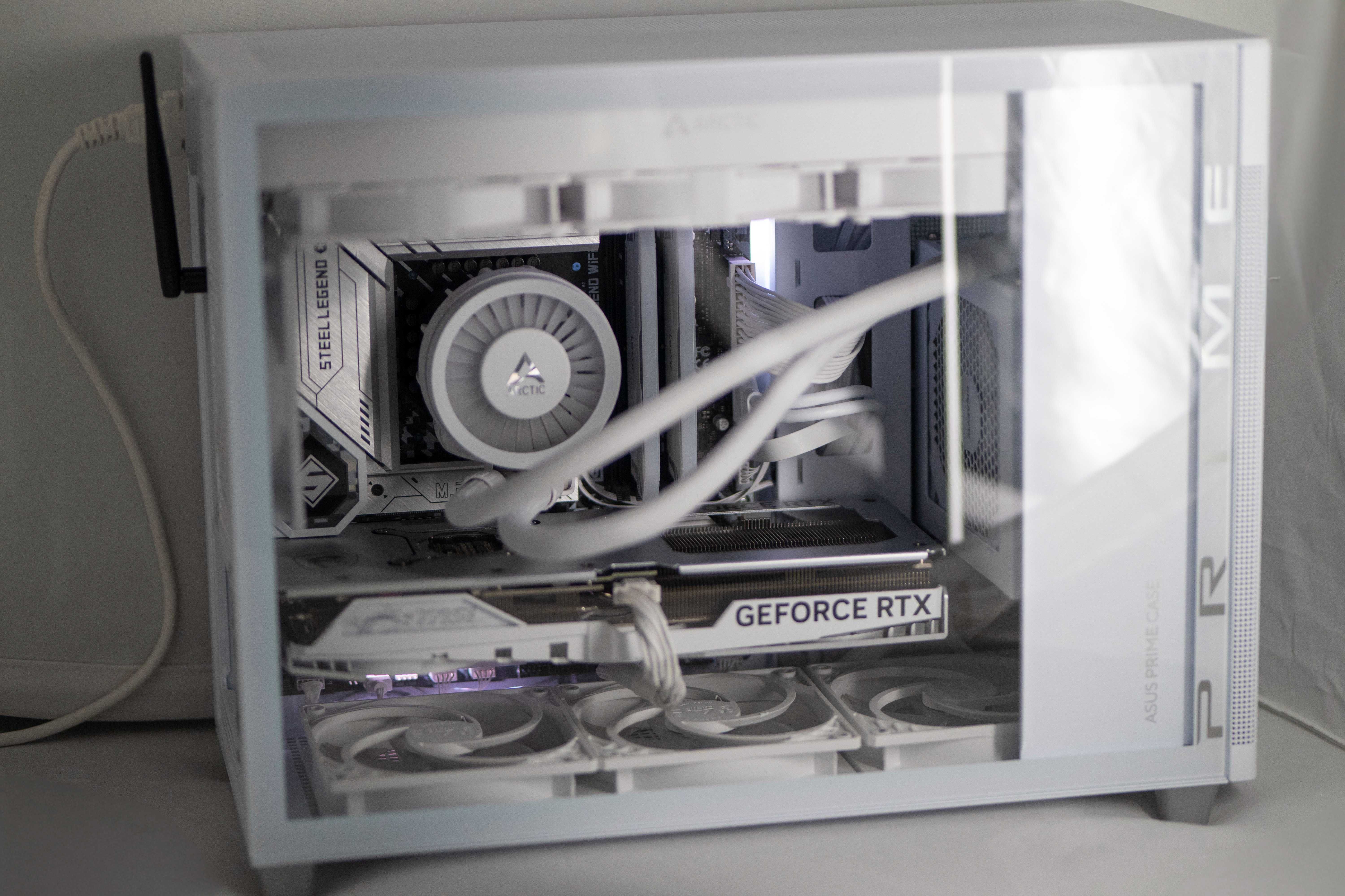 Komputer stacjonarny (Snowflake) |14600k|4070S|32GB|nvme 1+2TB|