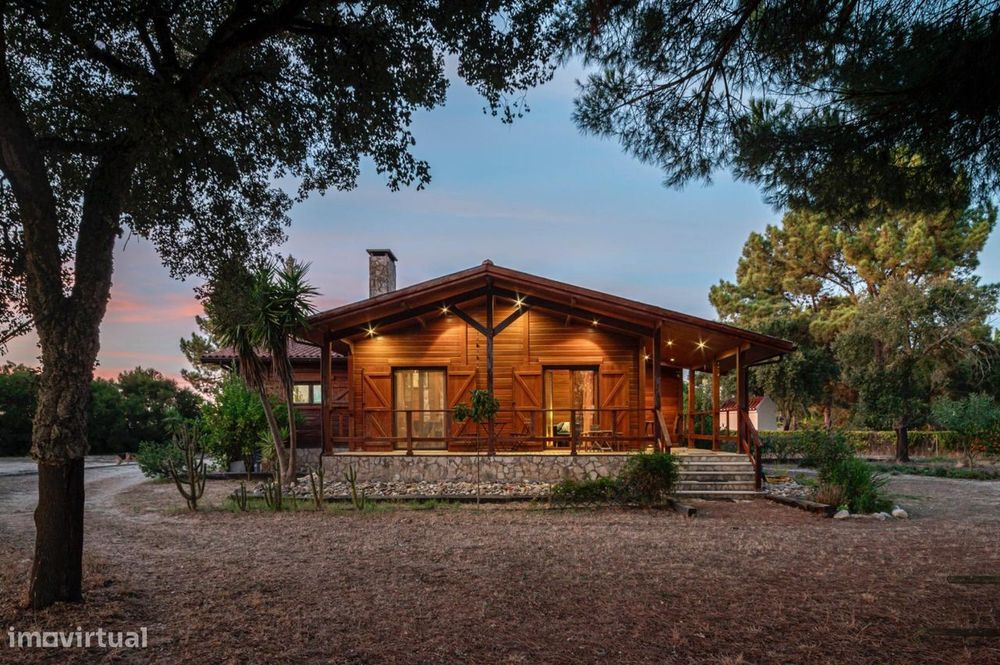 Moradia T3 carismática com terreno de 5.000m2