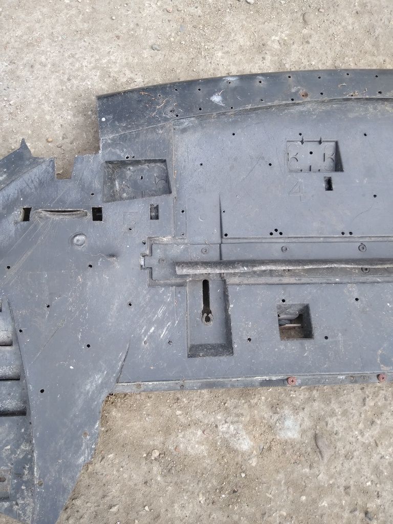 Osłona pod zderzak Citroen C4 grand Picasso oryginał