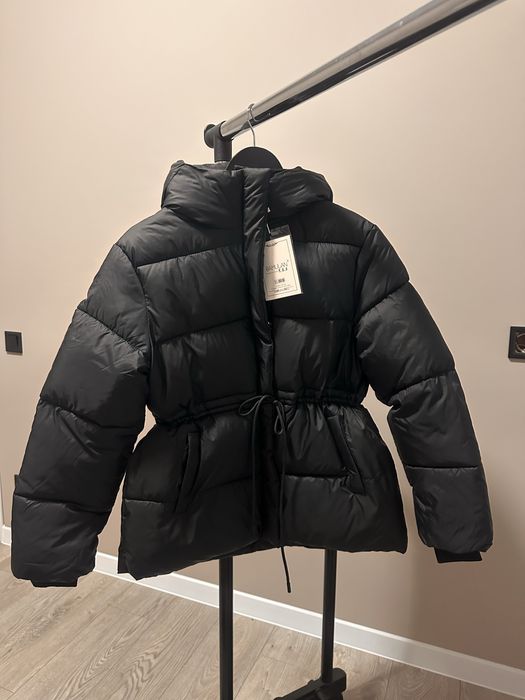 Трендова куртка пуфер єврозима НОВА на завязках верхній одяг жіноча