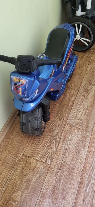 Дитячий мотоцикл