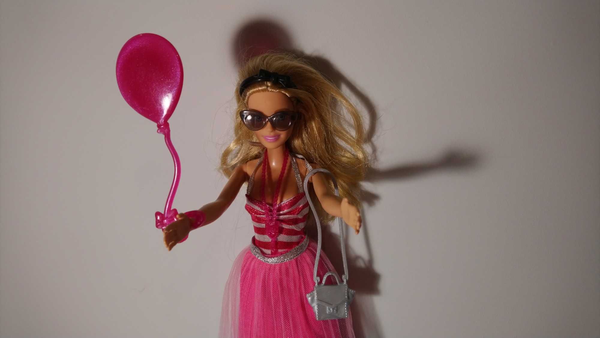 Barbie, oryginalna, zestaw z kalendarza