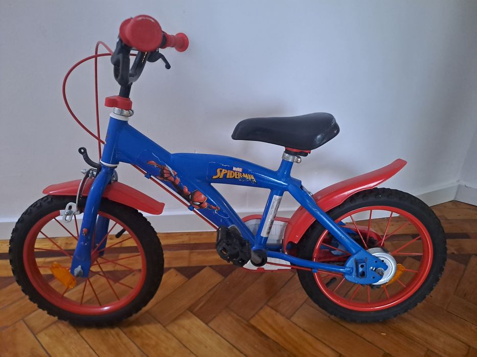 Bicicleta homem aranha  roda 12 (2 aos 6 anos)