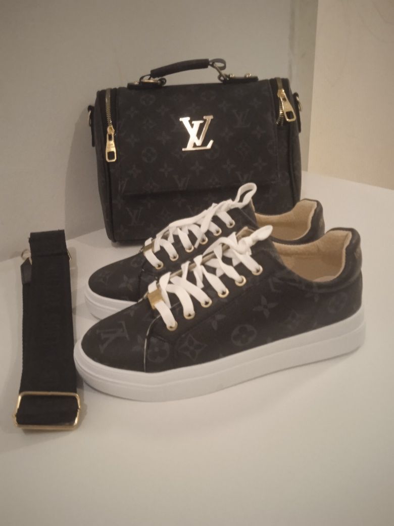 Buty damskie z logo Louis Vuitton. PROMOCJA: WIOSENNA 119 zł.