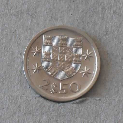 Portugal 2,5 escudos 1974 - olx X10864