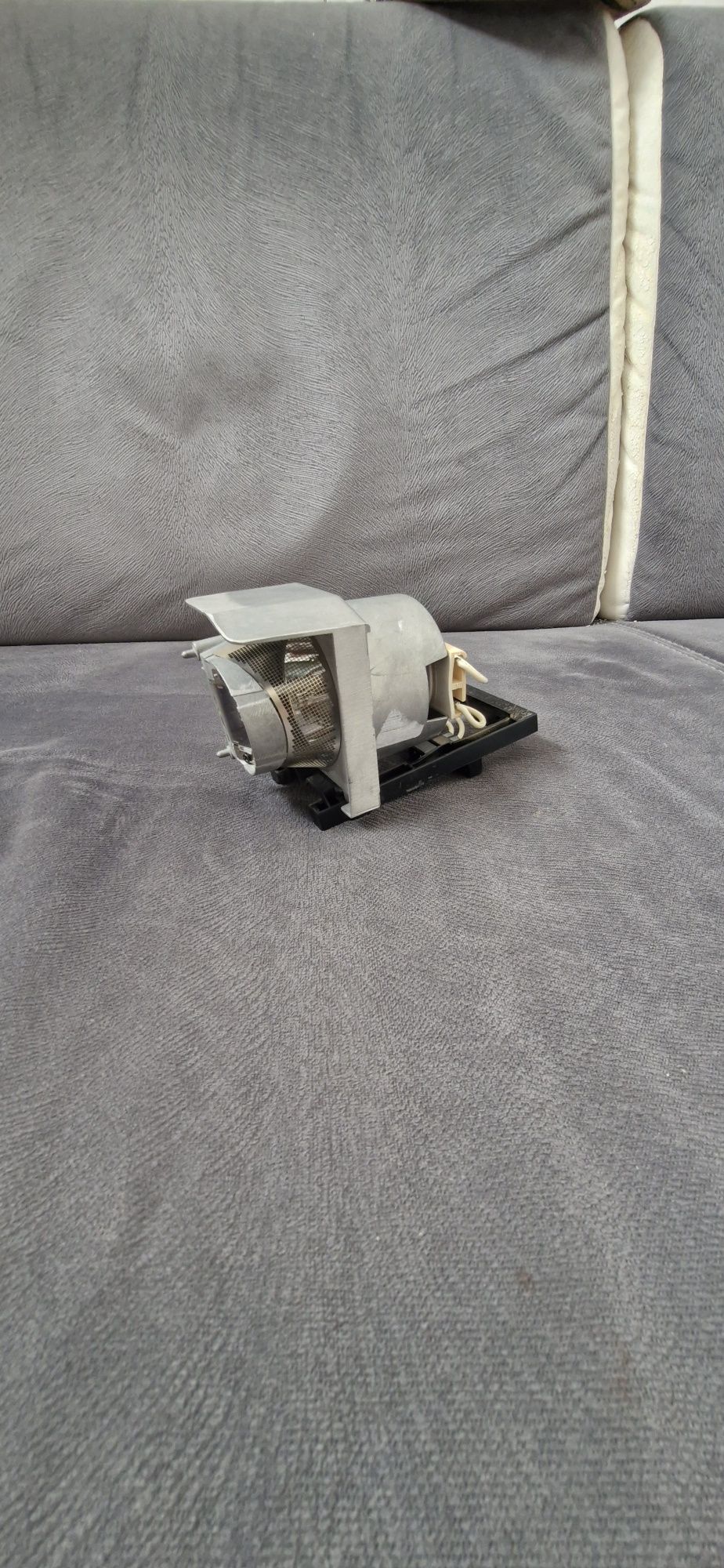 Lampa do projektora