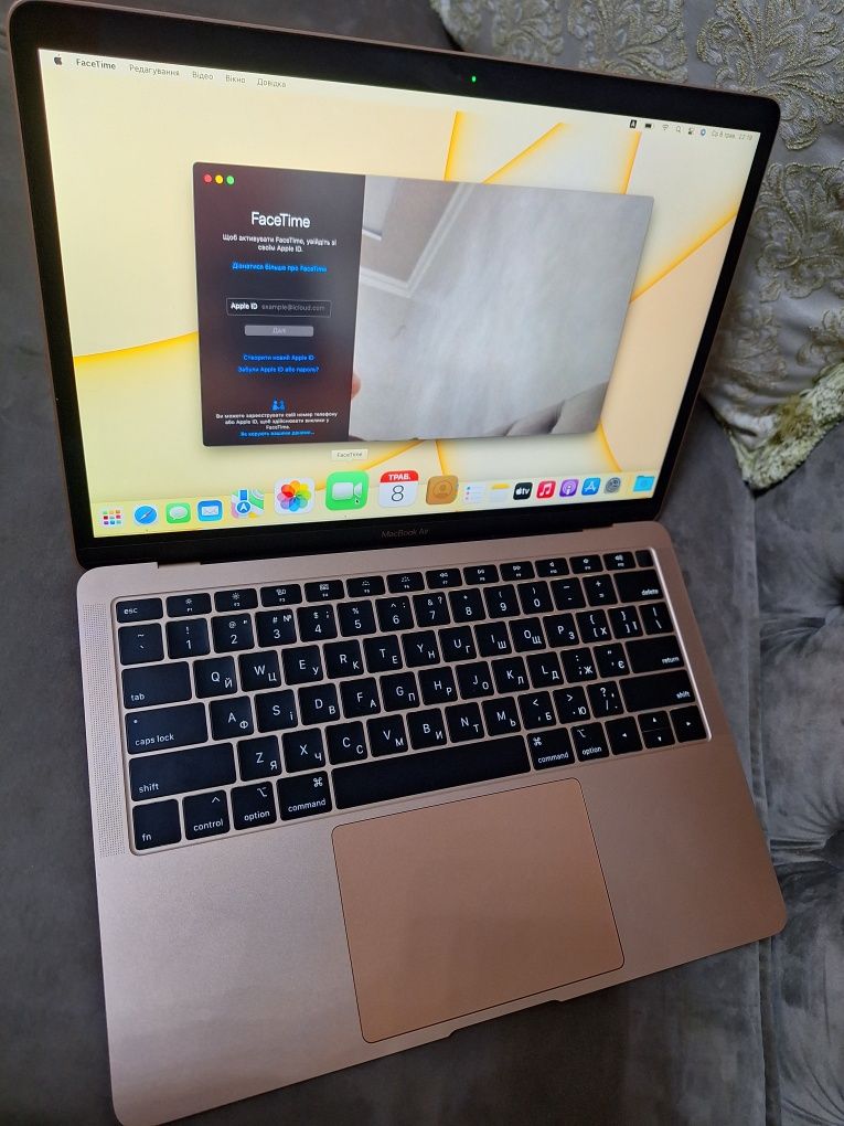 Ідеальний !MacBook air Gold Core i5
