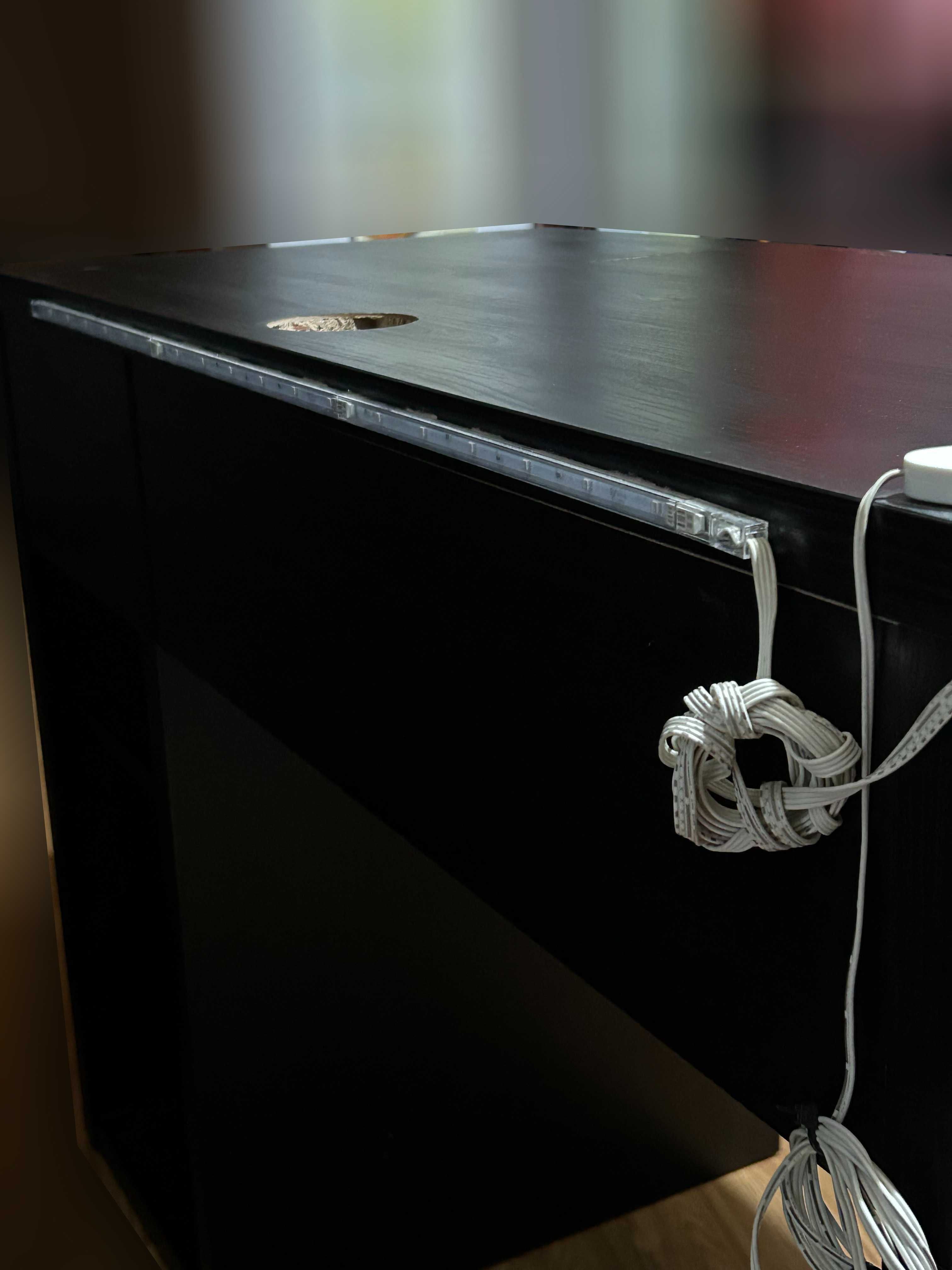 Secretária IKEA com LEDs