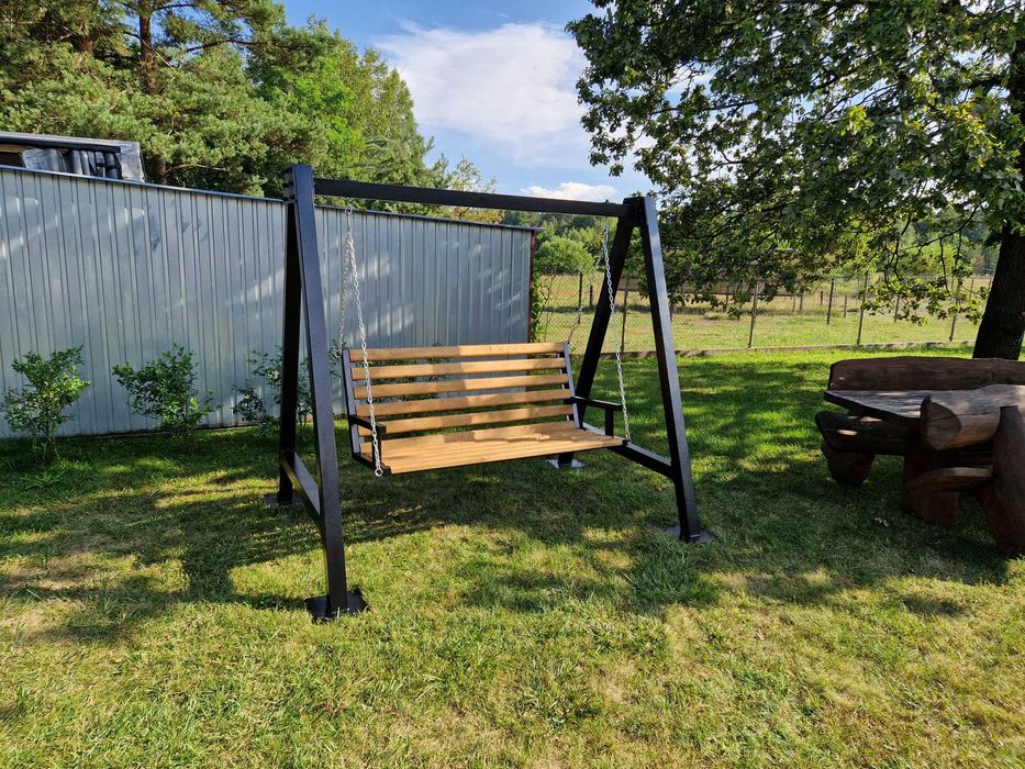 Huśtawka ogrodowa metalowa