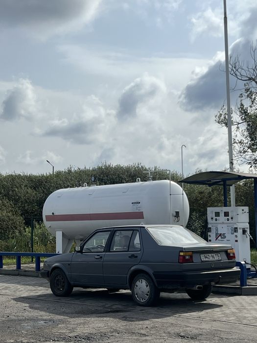 Volkswagen Jetta 2 (на повному бойовому ходу)