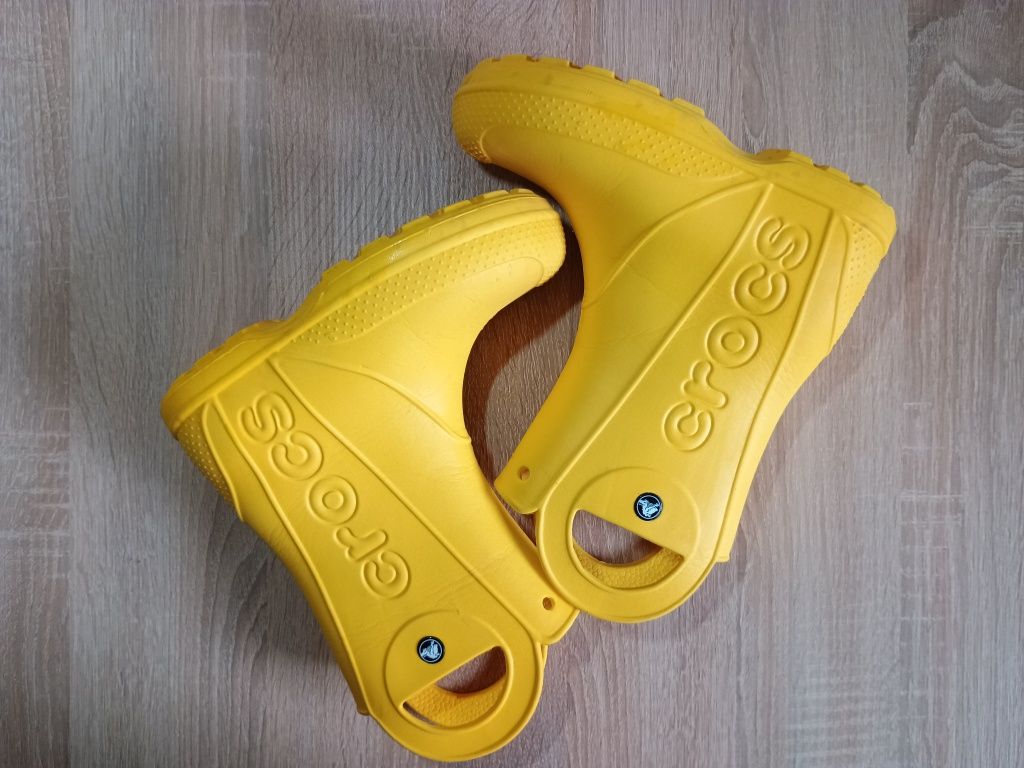 Продам дитячі гумові чоботи Crocs Handle It Rain 33 розмір