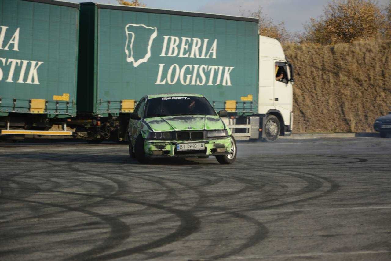 BMW E36 m50b25 Drift