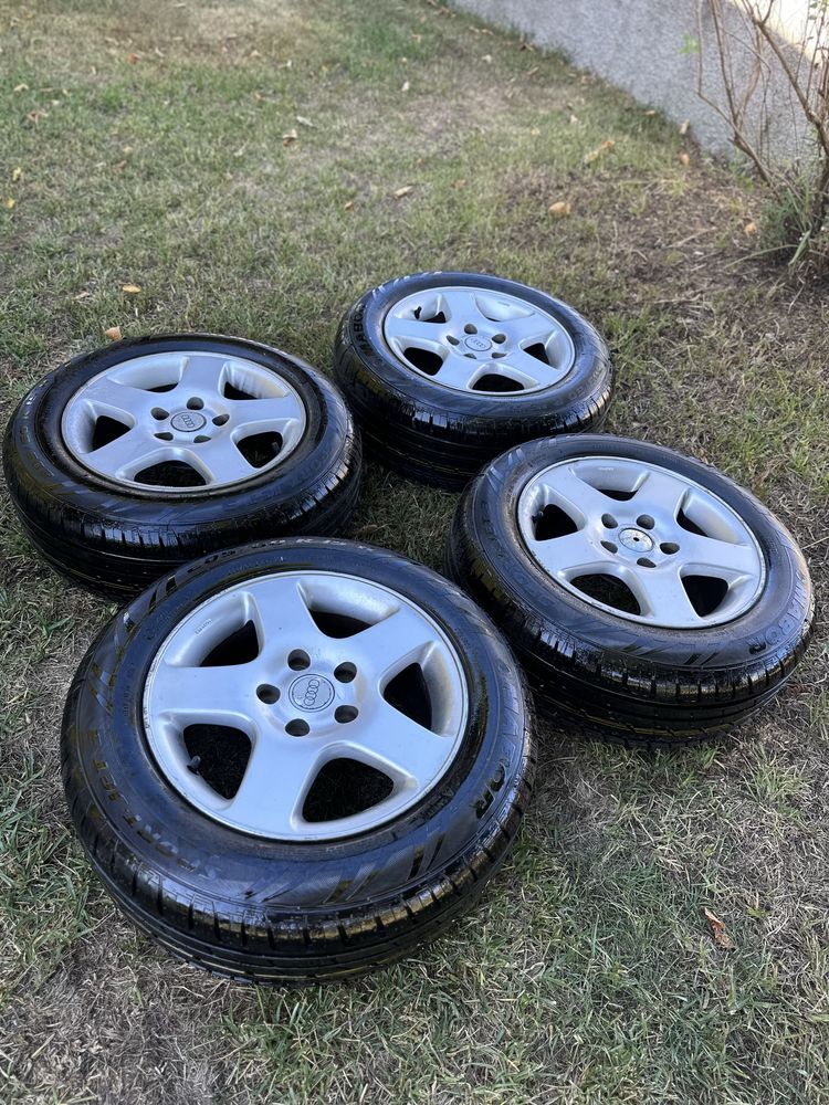 4Jantes R15 Audi + 4Pneus novos
