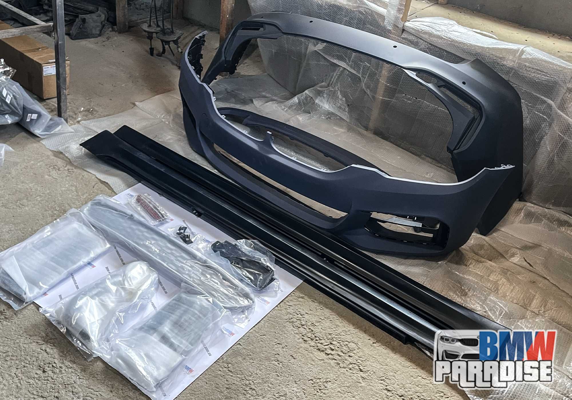 M-Technic Обвес BMW G30 (2016–2020) Бампера + пороги + все решетки