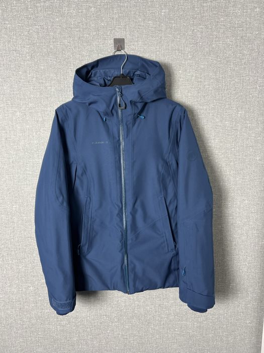 Жіноча зимова мембранна куртка Mammut DryTech Ajungilak