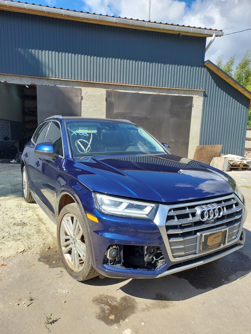 Разборка Audi Q5 80А 2018 2.0 Quattro Колір LX5H