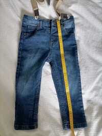 Spodnie /jeansy chłopięce r. 92