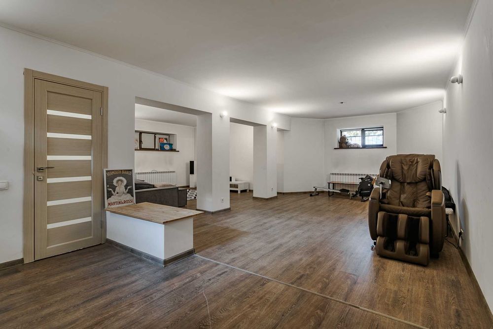 Будинок Білогородка Дом Белогородка 480м 30 соток