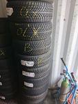 (B) Nowe opony zimowe 225/50/18 Nokian 10 sztuk 2024r