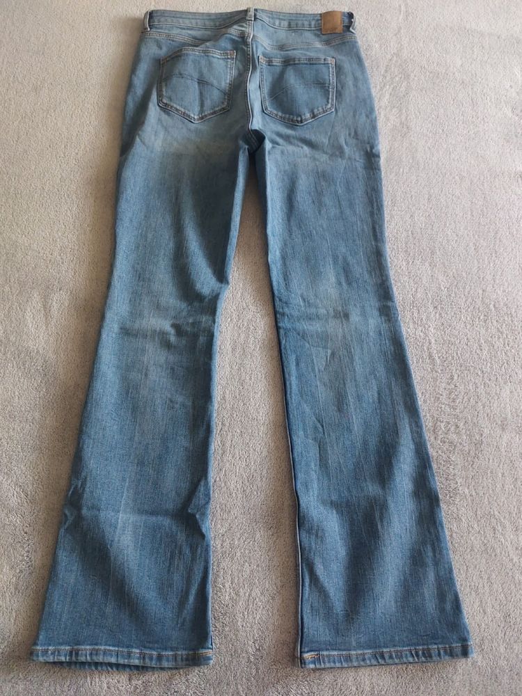 Spodnie damskie jeansowe C&A, rozmiar 38, dzwonowate na dole
