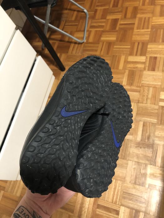 Chuteira society Nike