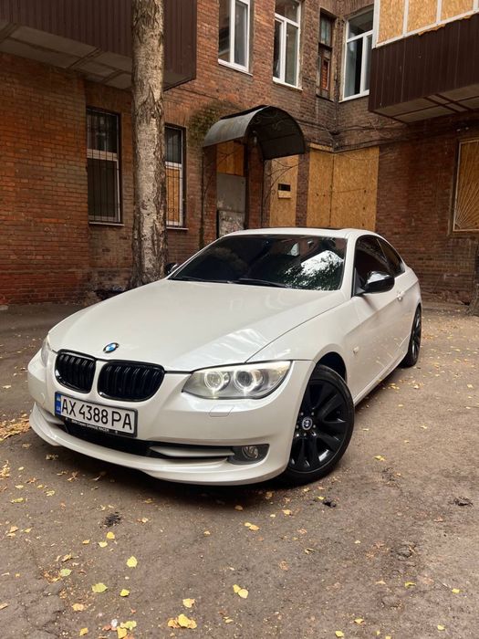 BMW 328 e92 3 series