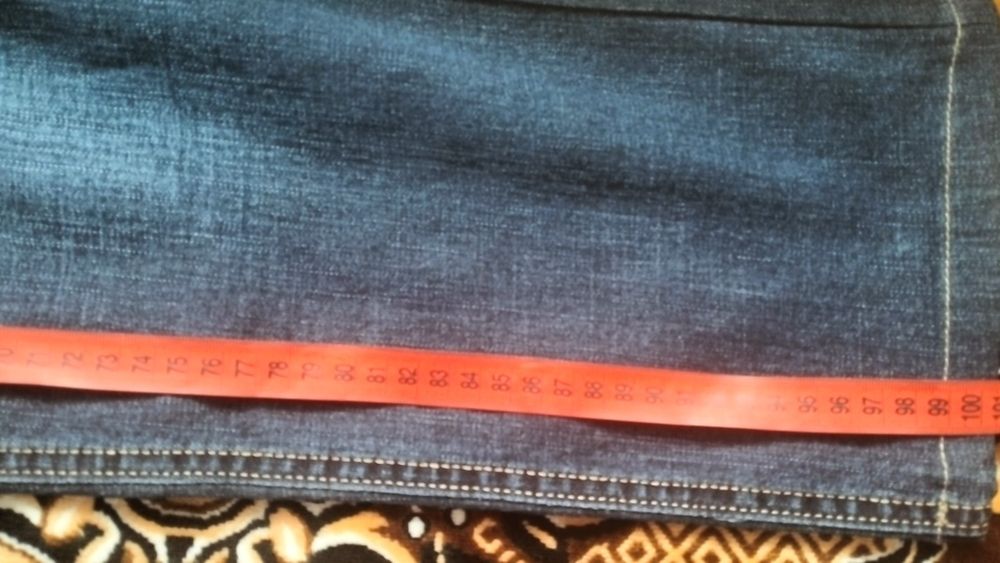 Чоловічі джинси, сорочки