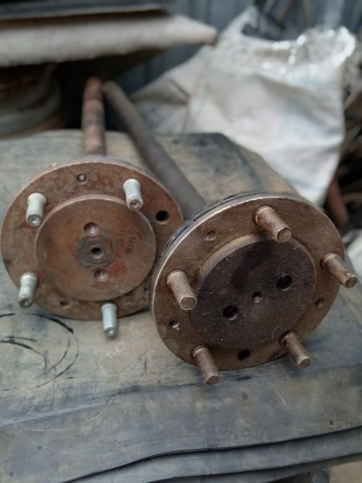 Полуося новые Газ-24 Газ-2410 производства СССР  Трамплер Газ-24 новый