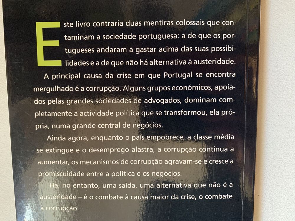 Da Corrupção à Crise: Que Fazer?, de Paulo de Morais